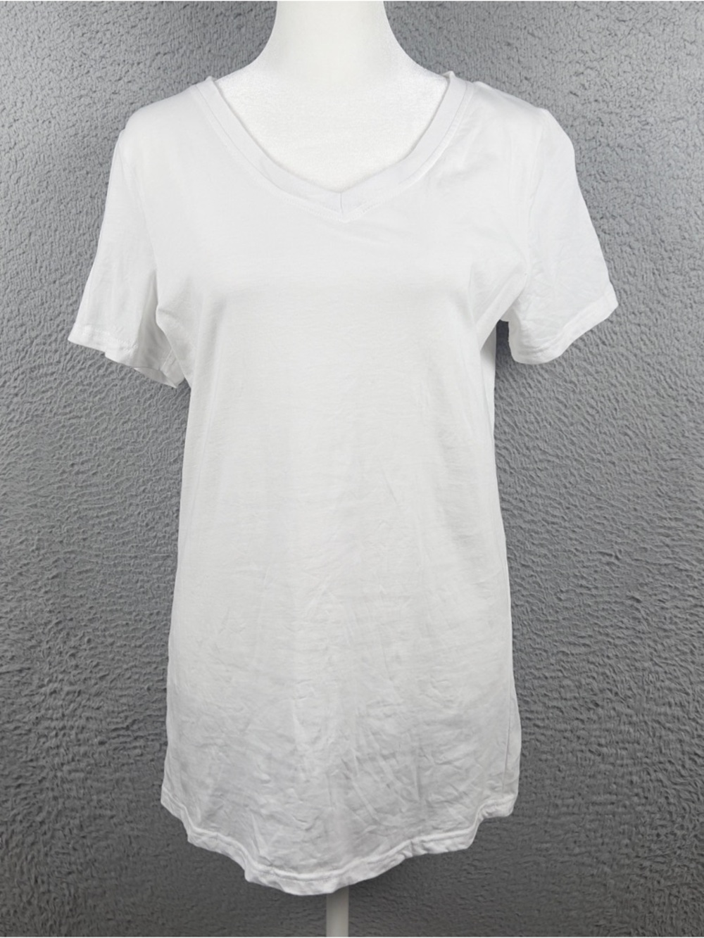 Gretchen Scott Shirt Womens Medium White Short Sleeve V Neck Cotton Tee Preppy - Picture 2 of 7